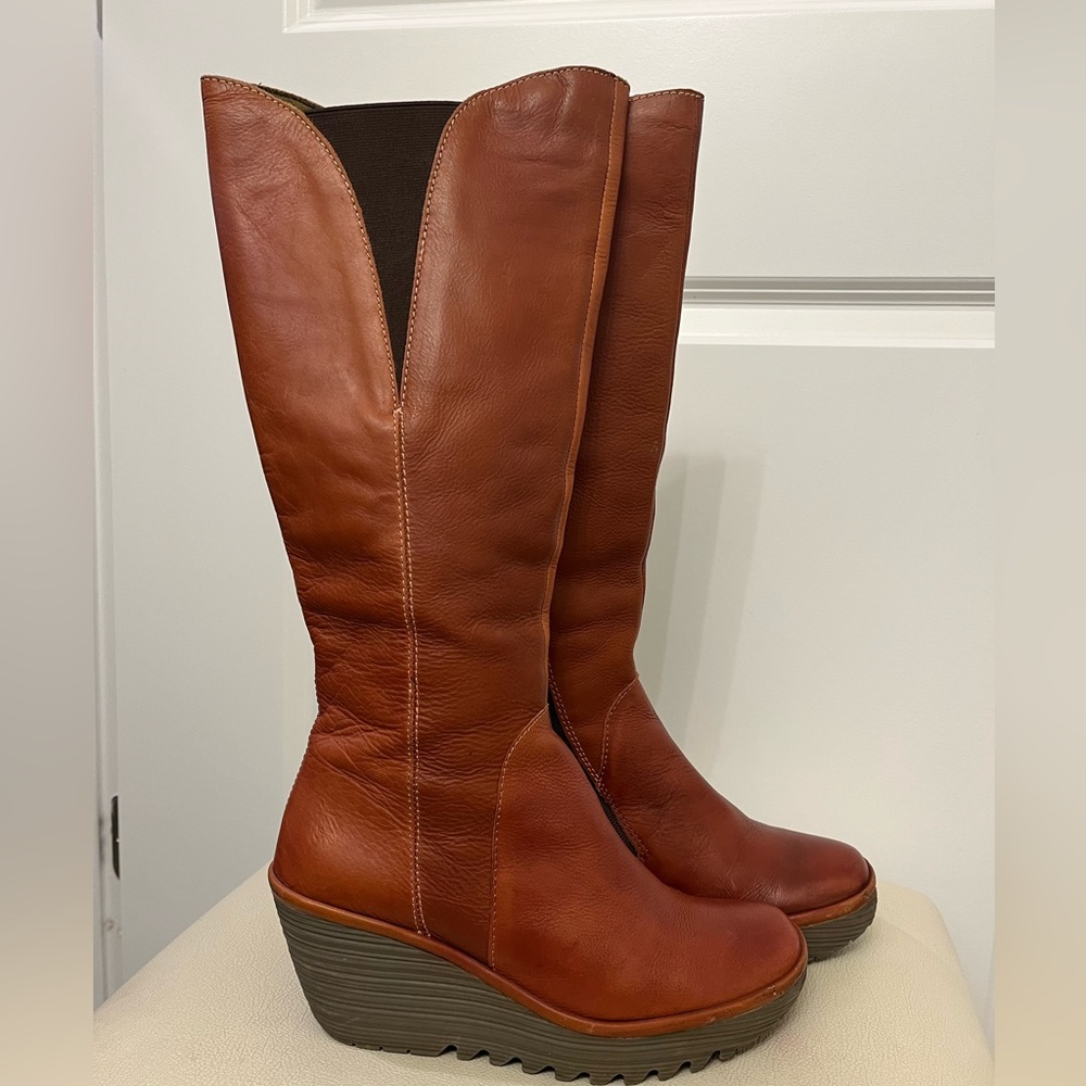 FLY LONDON’ Yust Women’s Leather Wedge Tall Boots Size 39